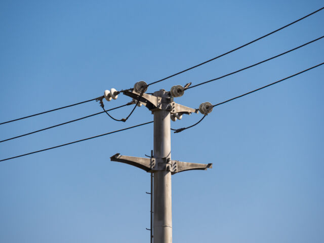 Power Pole, Utility pole